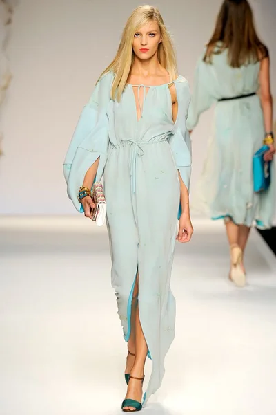 Look 40